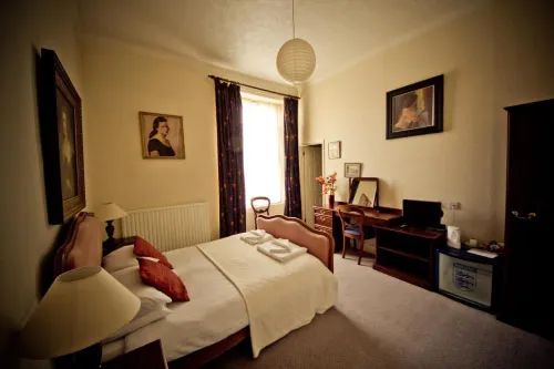 The White Hart Hotel Hotels in Hayle