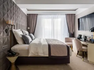 History Boutique Hotel & Spa