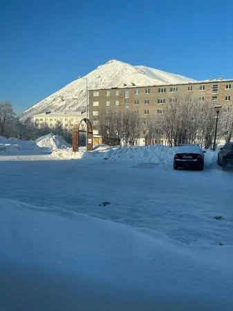 BBClub Apart (ББКлаб Апарт) Хибины Отели рядом с достопримечательностью «Большой Вудъявр»