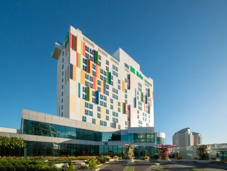 Ibis Styles Manila Araneta City Отели рядом с достопримечательностью «AUG Student Services Manila»