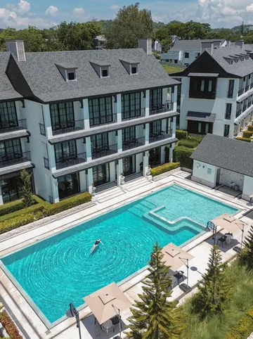 รูปภาพของเอสเตลล่า เขาใหญ่