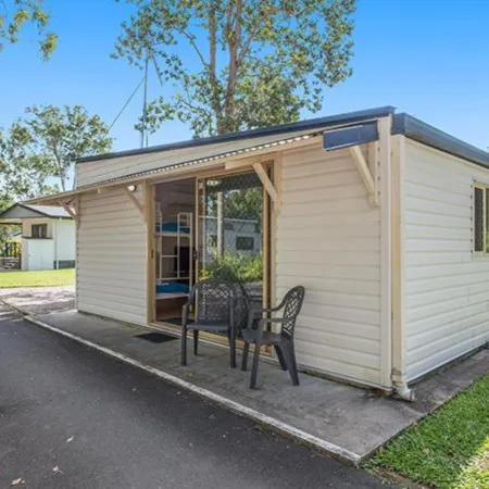 Landsborough Holiday Park