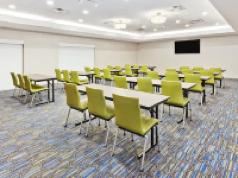 Holiday Inn Express & Suites CARTERSVILLE by IHG Hotels in Cartersville