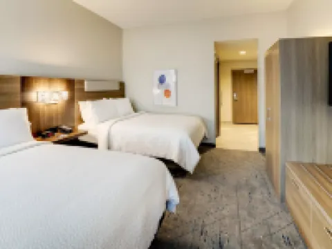 Holiday Inn Express HOLLY SPRINGS - RALEIGH AREA by IHG Hotels in Wake County