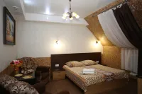 Erunin Hotels Group, Tolstogo 77