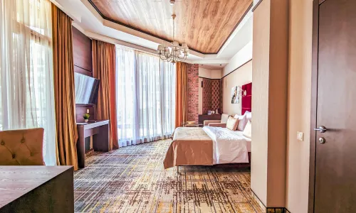 Vertex Hotel