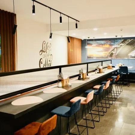 Arthotel Ambassador Wiesbaden - Free Parking