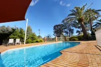 Abel Tasman Motor Inn - Pools