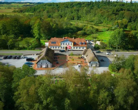 Fladbro Kro Hotels in Randers