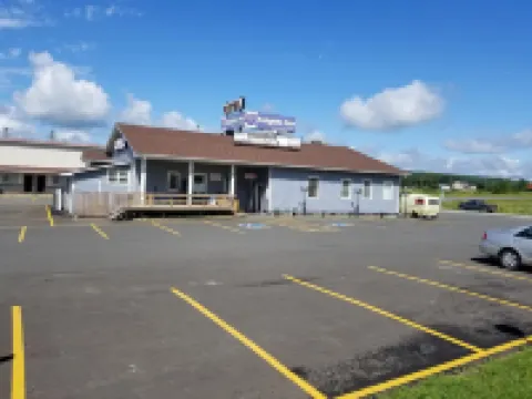 Knights Inn Woodstock โรงแรมในCarleton County