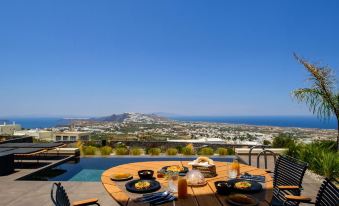 Apikia Santorini
