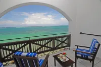 Voyager Beach Resort - Romantic