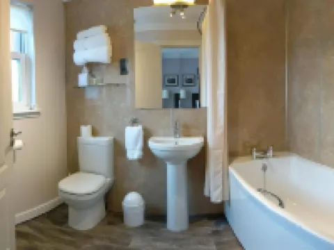 MacLean Guest House Hotels in Fort William