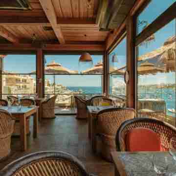 Damare Resort & Spa Dining/Meeting Rooms