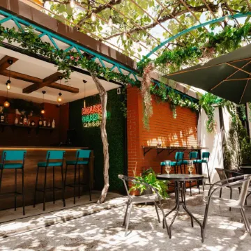 Hotel Imperial House Отели рядом с достопримечательностью «Jumah Mosque»