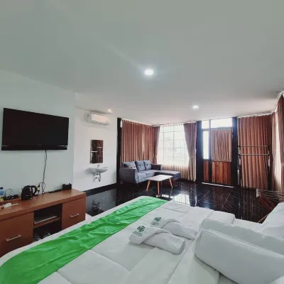 Menoreh Farm Stay Hotel in zona Sidoharjo waterfall