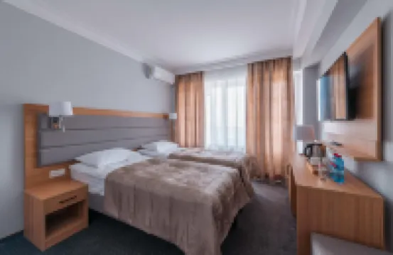 Leningrad Hotel