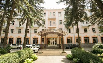 Zhemchuzhina Kavkaza