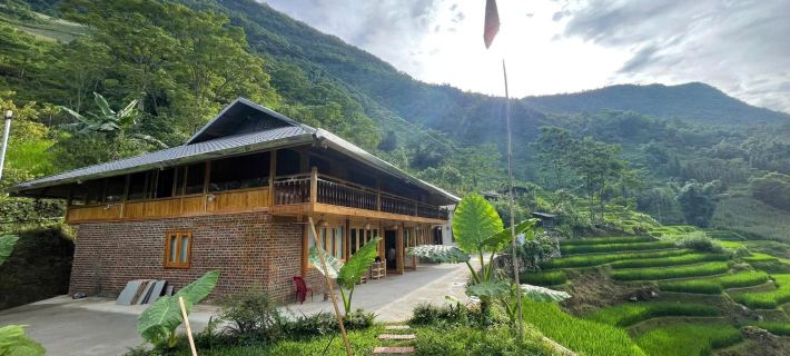 Bees Homestay Sapa & Trekking Hotels in Ta Van