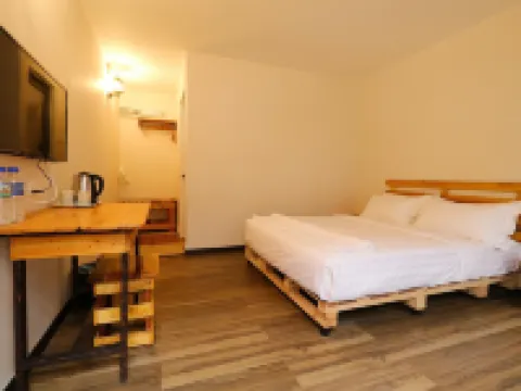 ケア ガーデン ゲストハウス ビンチャンのホテル