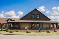 Podvore Hotels in Velikiye Luki