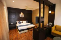 Bellmont Hotel @ Botanical Garden Metro Station Hotels in Noida
