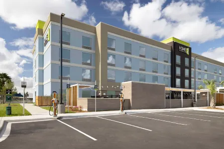 Home2 Suites by Hilton San Juan Отели в г. Сан - Хуан