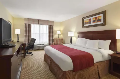 คอมฟอร์ต อินน์ แอนด์ สวีทส์ โดธาน นอร์ทไซด์ พลาซ่า