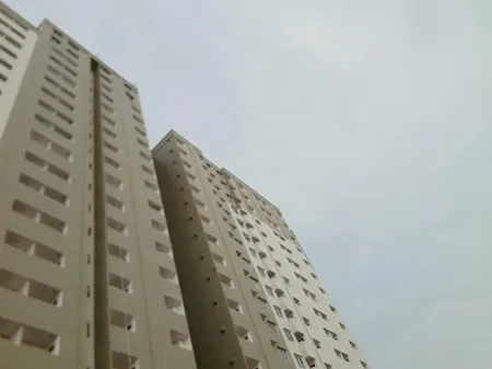 De Green Inn Serua Отели в г. Cипутат