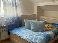 阿拉旅館 鄰近浴場樓的酒店