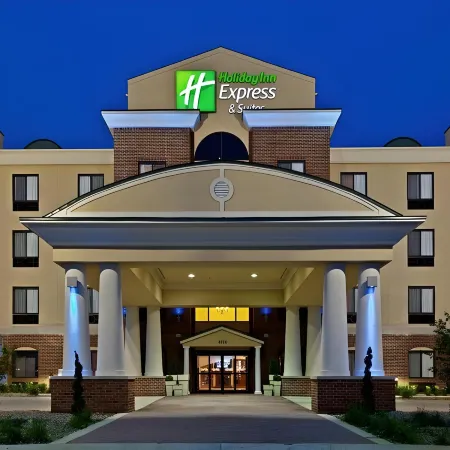 Holiday Inn Express & Suites ANDERSON by IHG