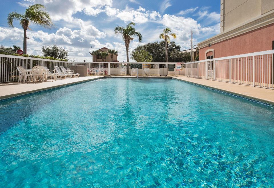 스파크 바이 힐튼 객실