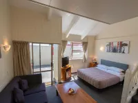 Howick Motor Lodge Hotels near Howick