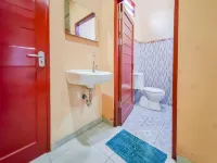 RedDoorz near Kantor Gubernur Kalimantan Tengah Hotels in Menteng