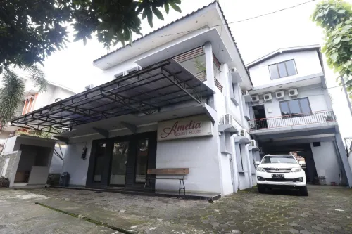 RedDoorz Plus Near Undip Tembalang - 3 tähden