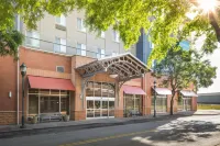 Staybridge Suites CHATTANOOGA DWTN - CONV CTNR by IHG