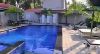 Majestic Beach Comforts - Pools