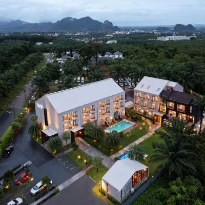 The Chill at Krabi Hotel Hotels near Paka Showpark