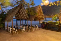 Maalu Maalu Resort & Spa - Thema Collection - breakfast