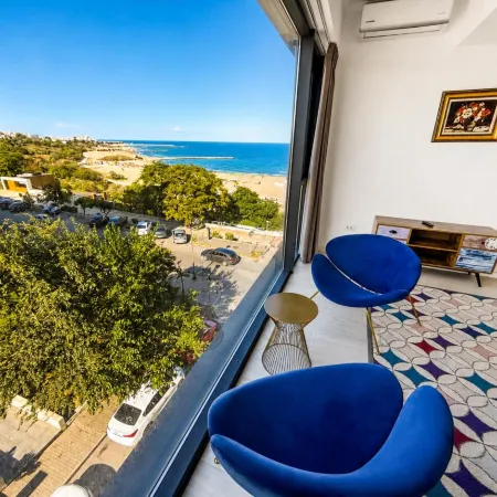 Maritimo Luxury ApartHotel