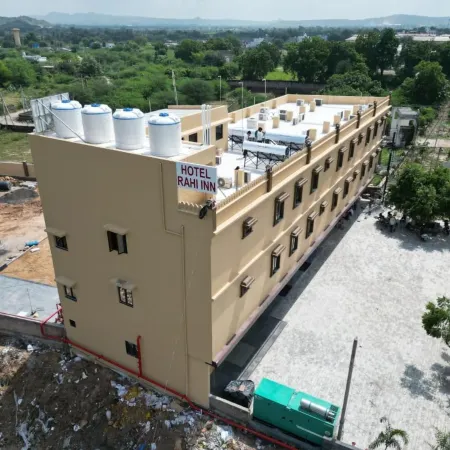 Hotel Rahi Inn