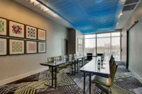 Holiday Inn Express & Suites Findlay North