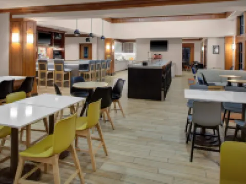 Hyatt House Plymouth Mtg PHL Hoteles en Plymouth Meeting