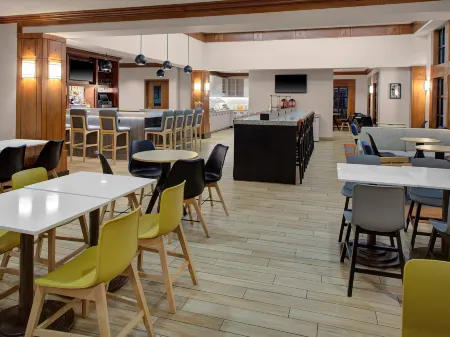 Hyatt House Plymouth Mtg PHL