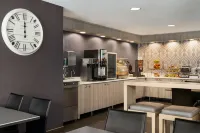 Microtel Inn & Suites by Wyndham Inver Grove Heights/Minne Hotel di South Saint Paul