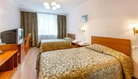 Avia Hotel - 3つ星
