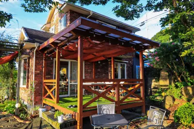 Private House Route61 Hotels in 