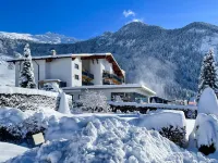 Hotel Venetblick Hotels in Jerzens