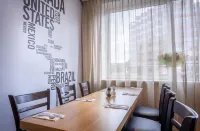 Joy Hotel Các khách sạn ở Abcoude