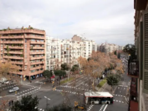 菲利普二世旅舍